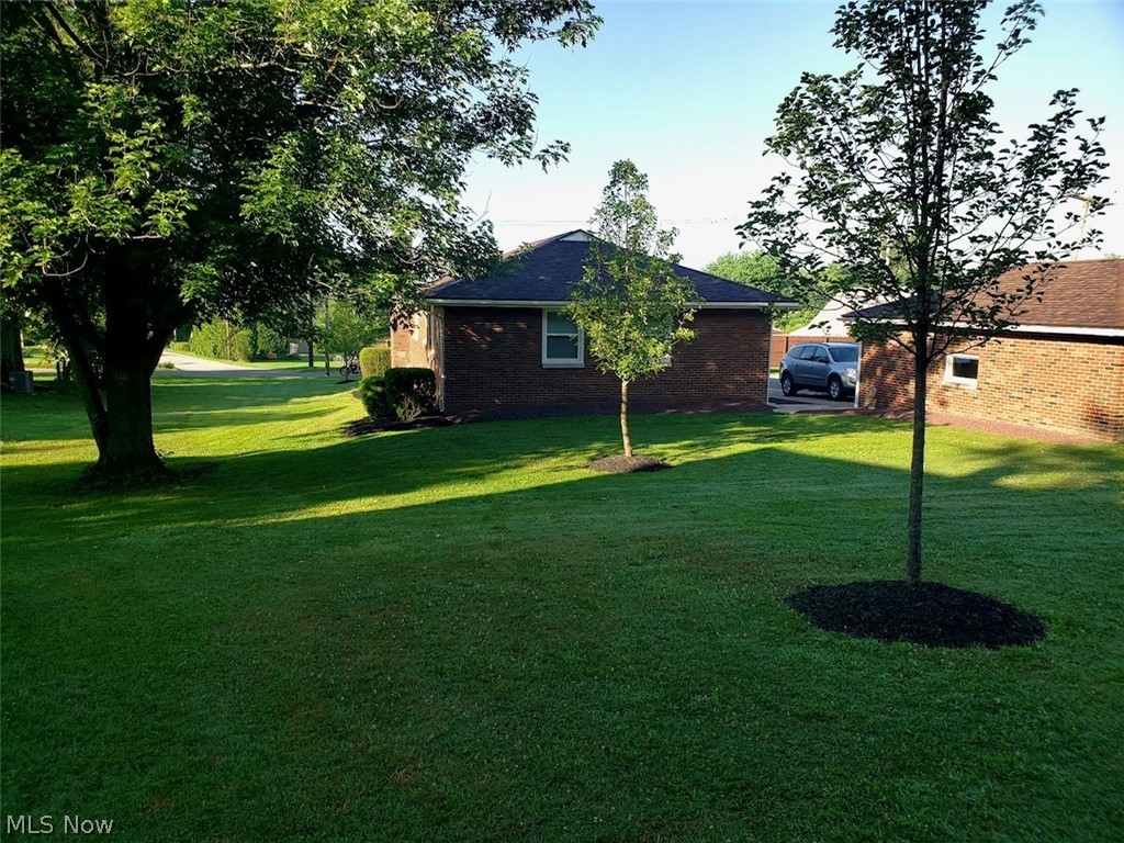 8157 Warren - Sharon Road Masury, OH 44438 - Photo 23 of 26