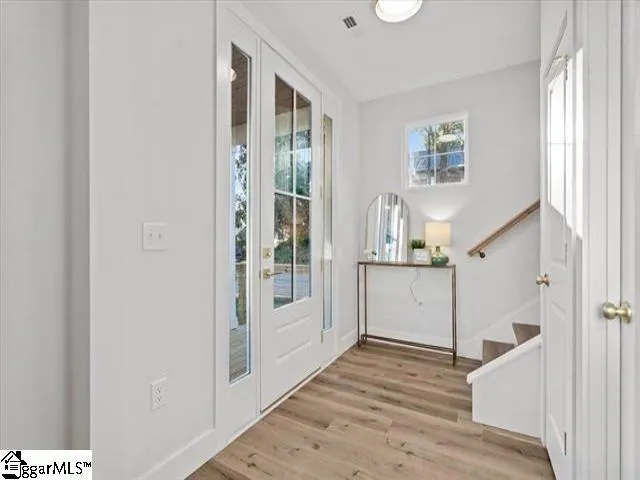 $3,250 | 339 Gower Street, Greenville, SC 29601