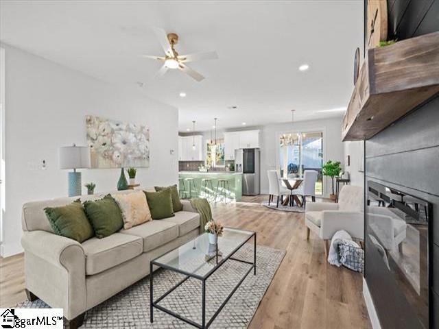 339 Gower Street Greenville, SC 29601 - Photo 4 of 24