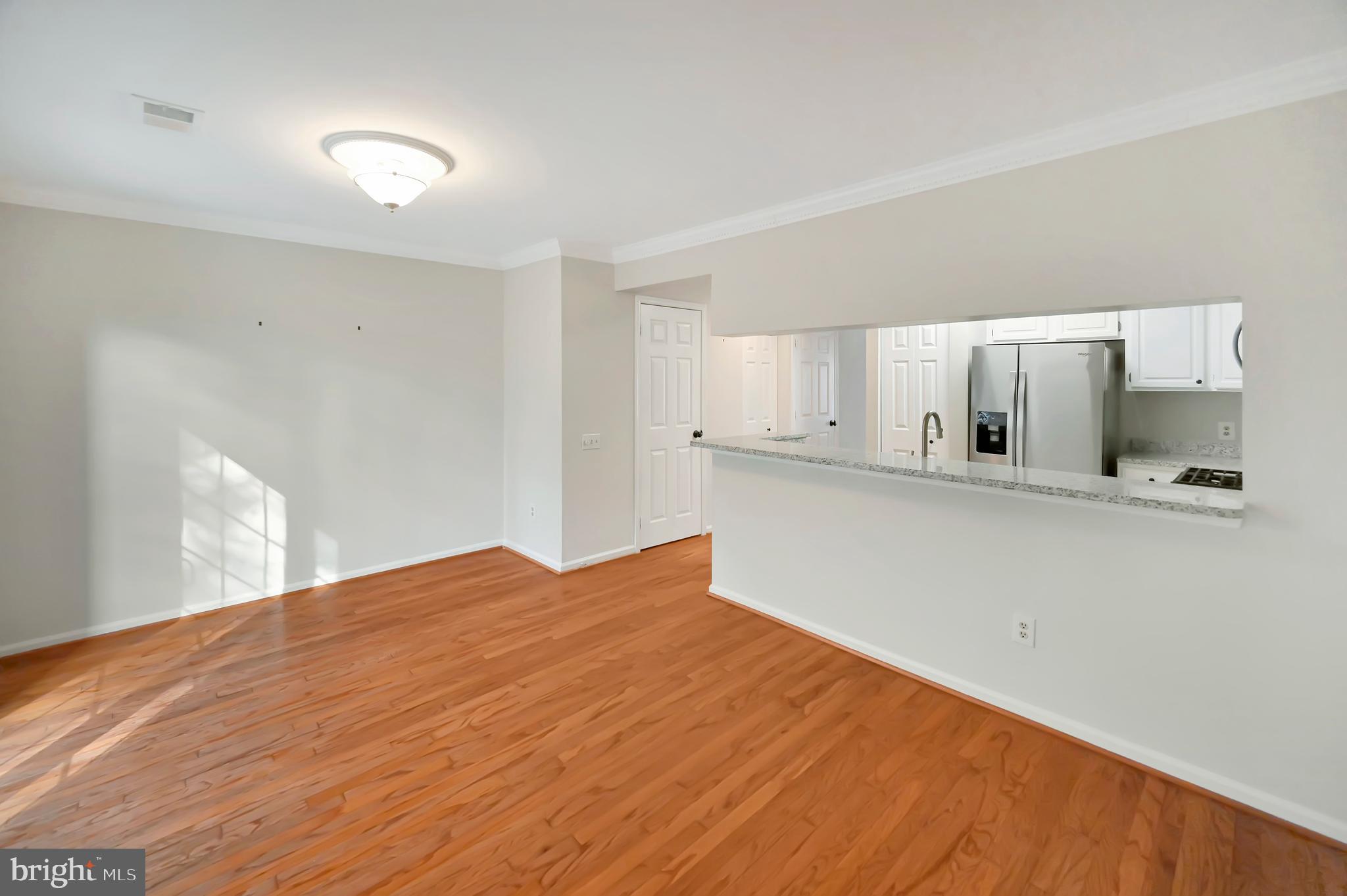 6650 Cypress Point Road Alexandria, VA 22312 - Photo 5 of 26