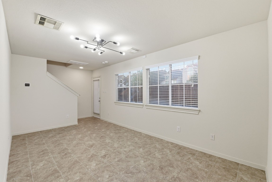 3209 Clearview Circle Houston, TX 77025 - Photo 9 of 40 a view of an empty room with a window