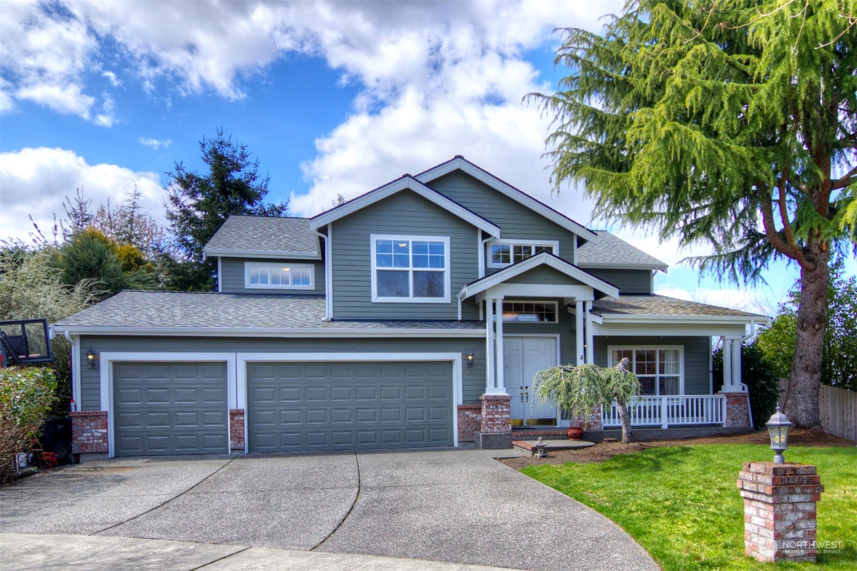 19229 86th Place Northeast Bothell, WA 98011 - Photo 1 of 40 Gallery Image 1