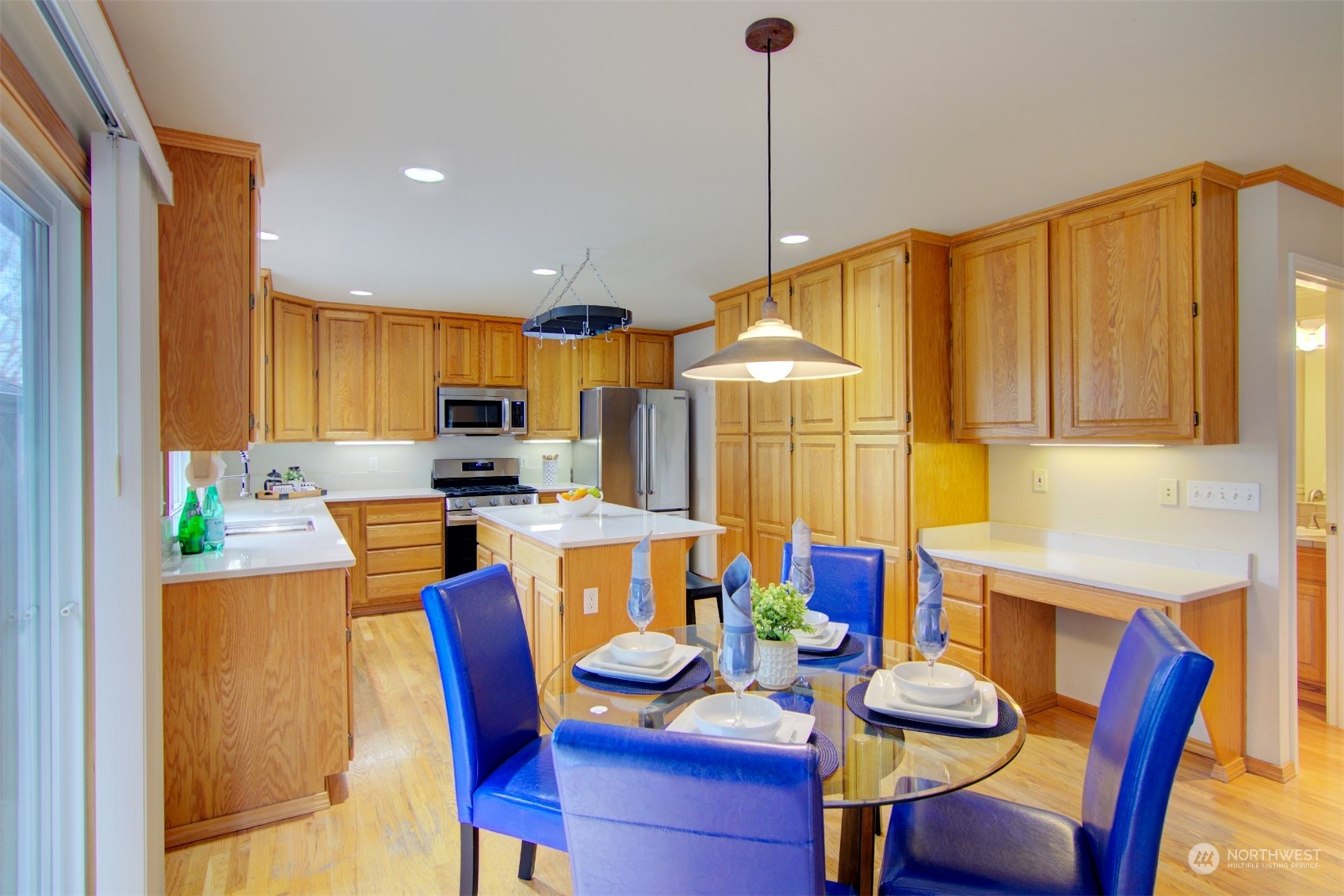 19229 86th Place Northeast Bothell, WA 98011 - Photo 15 of 40 Gallery Image 15