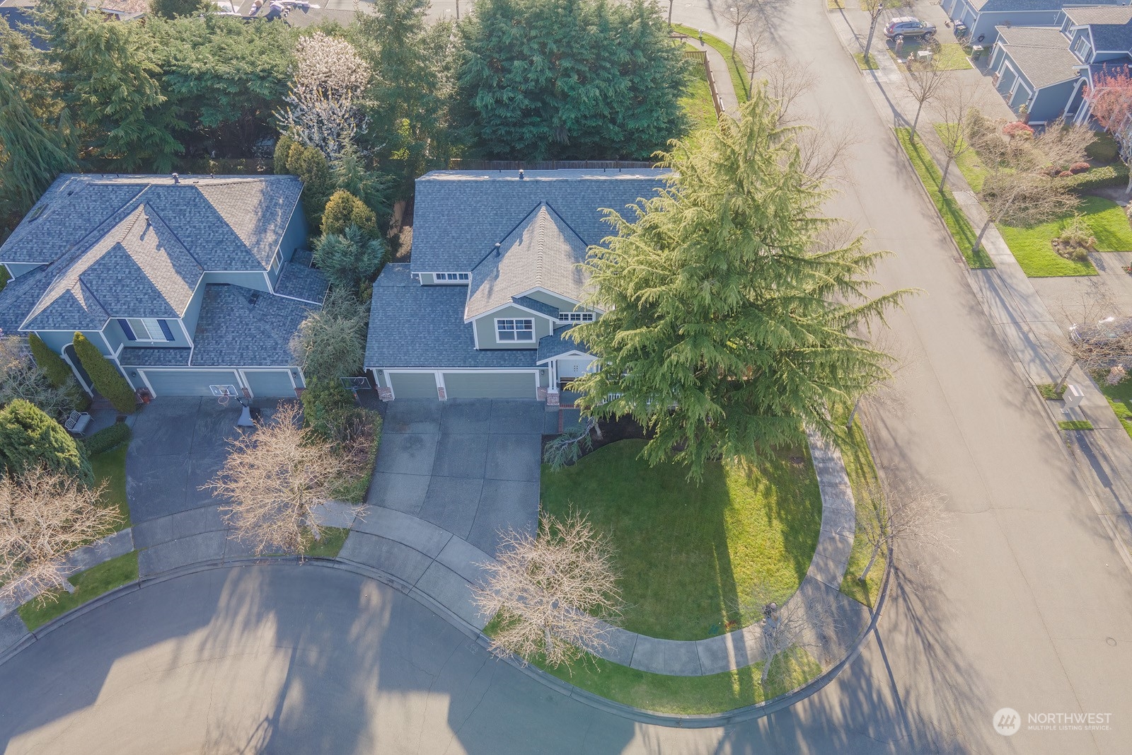 19229 86th Place Northeast Bothell, WA 98011 - Photo 2 of 40 Gallery Image 2