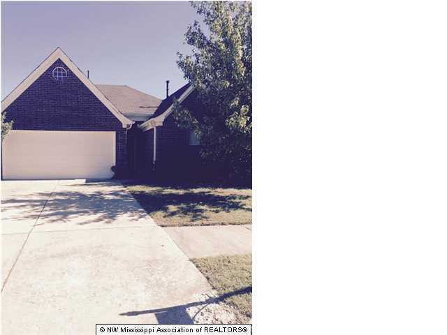 8516 Cross Point Drive Olive Branch, MS 38654 - Photo 1 of 1 Primary Photo