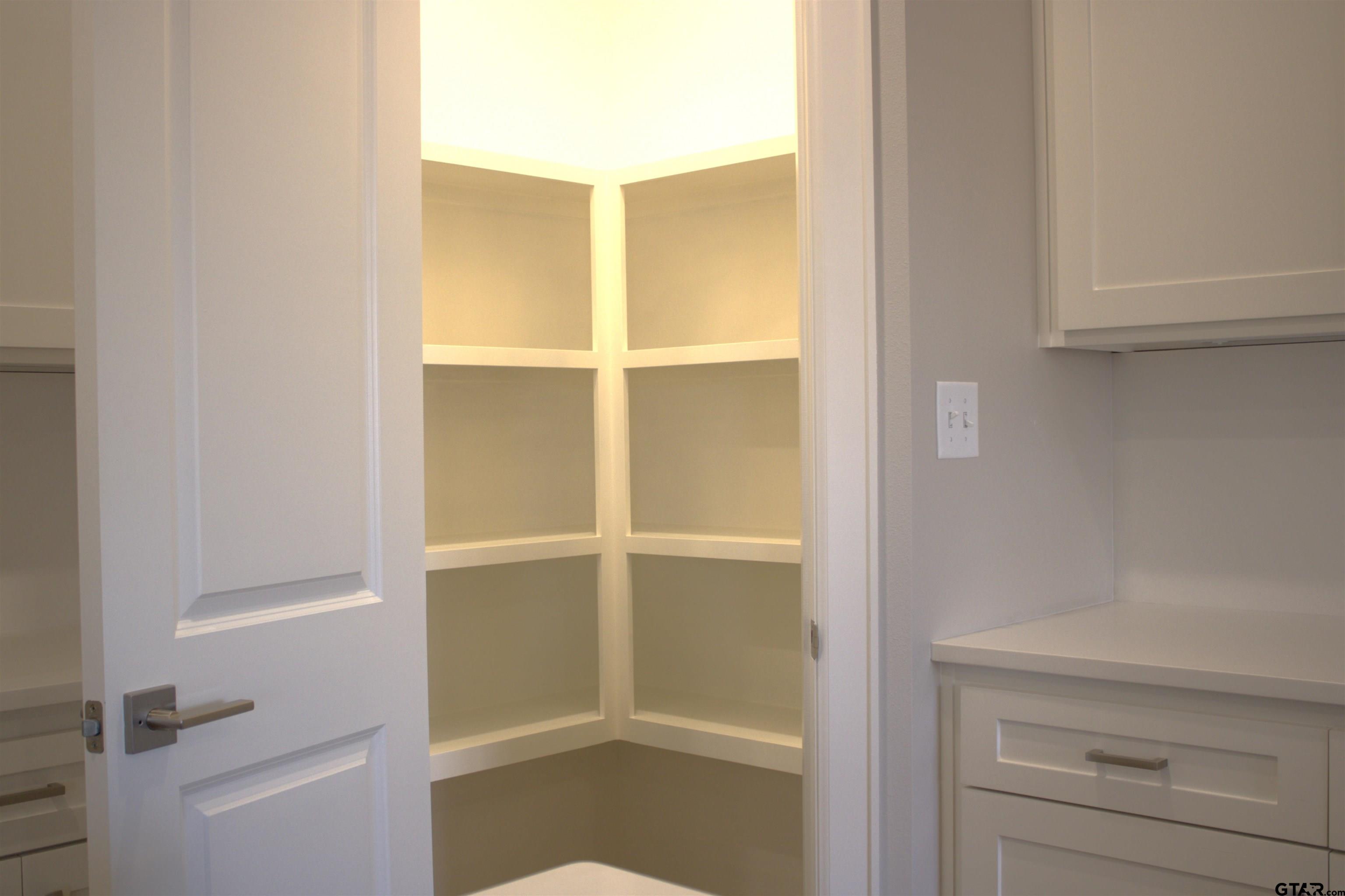 3022 Guinn Farms Road Tyler, TX 75707 - Photo 5 of 26