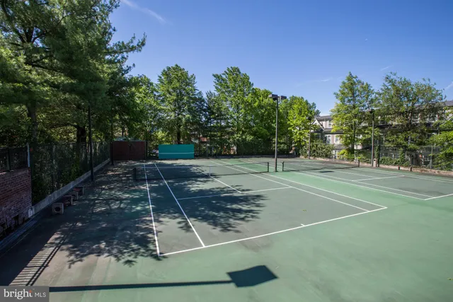 $2,300 | 7500 Woodmont Avenue, Unit S905, Bethesda, MD 20814