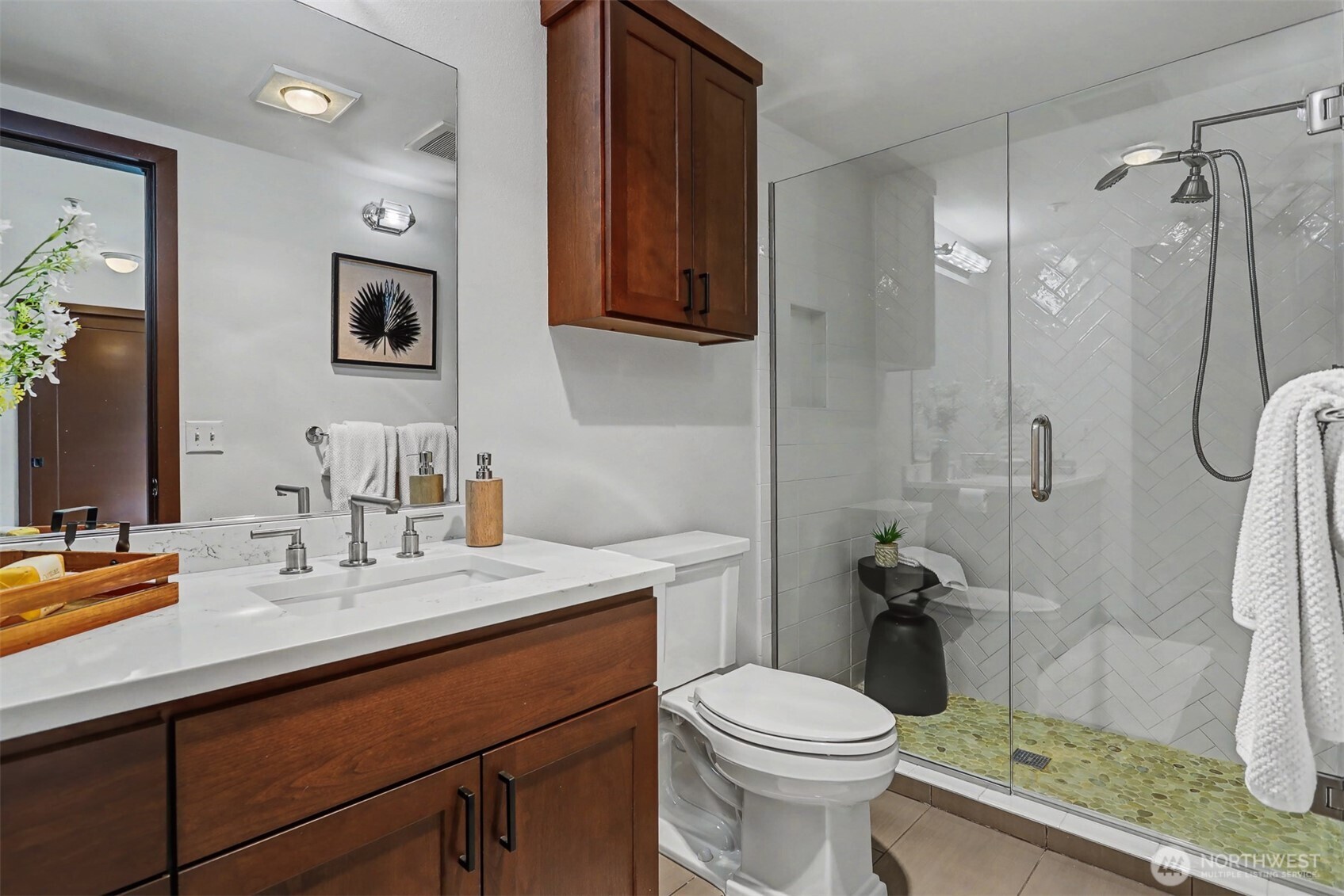 2422 Northwest 58th Street, Unit 202 Seattle, WA 98107 - Photo 17 of 33