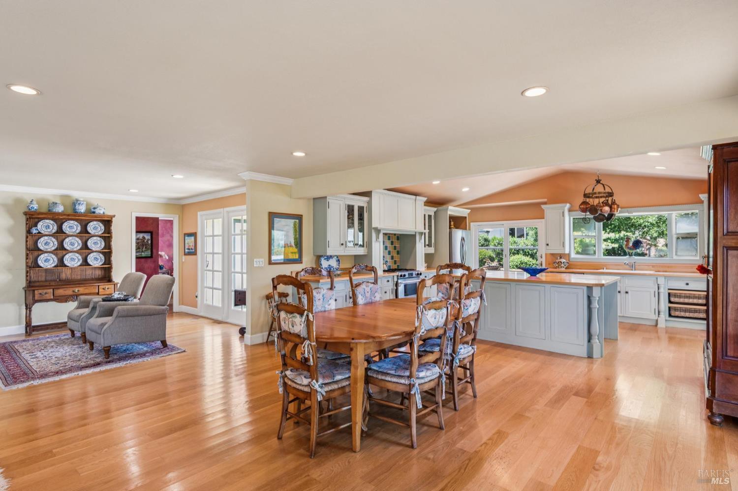 425 Oak Point Place Santa Rosa, CA 95409 - Photo 32 of 59