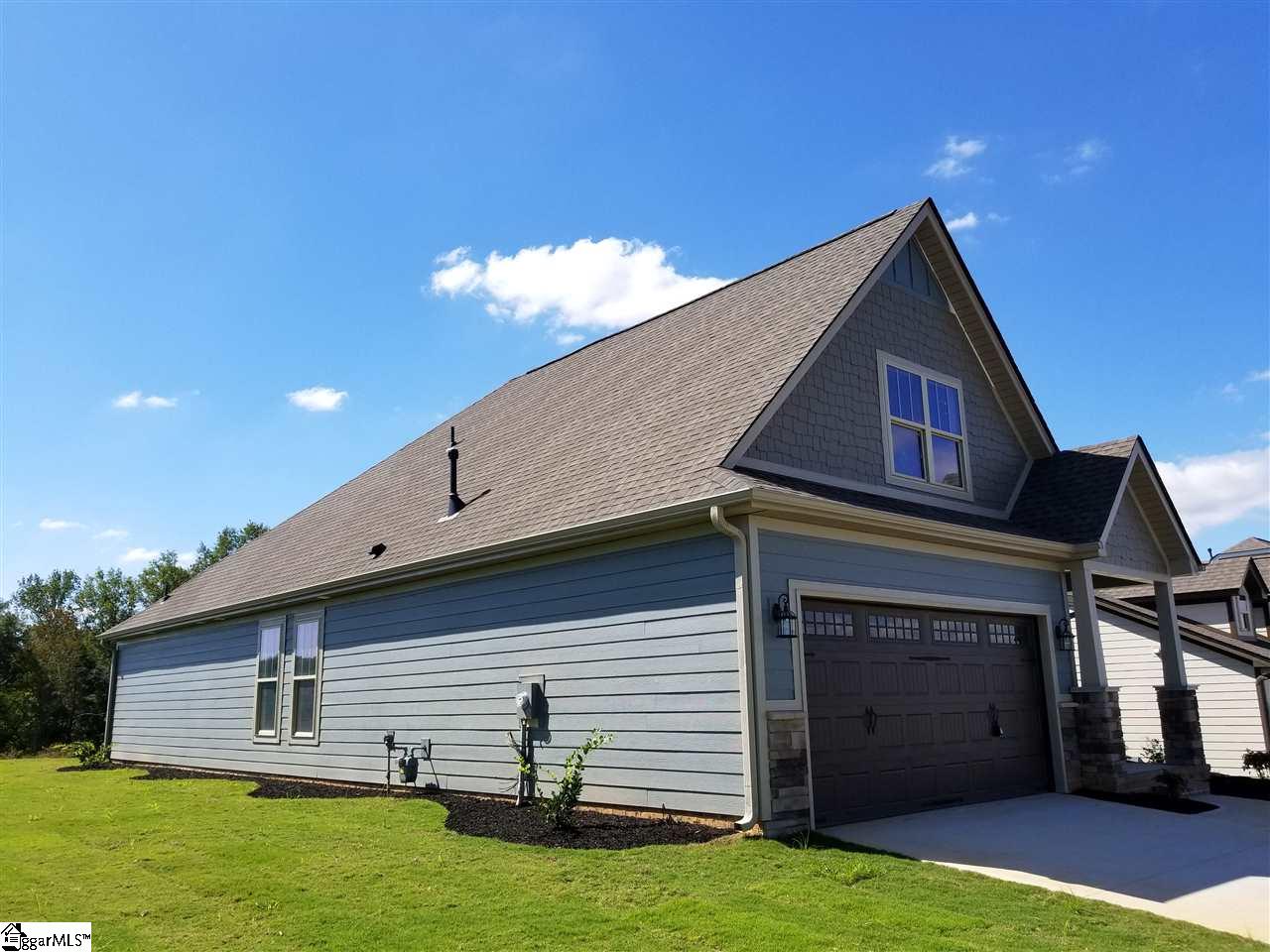 125 Longfellow Way Simpsonville, SC 29681 - Photo 2 of 35 Gallery Image 2