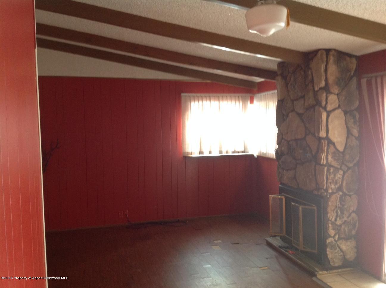 125 Daniel Avenue Rifle, CO 81650 - Photo 11 of 12 a view of empty room with window