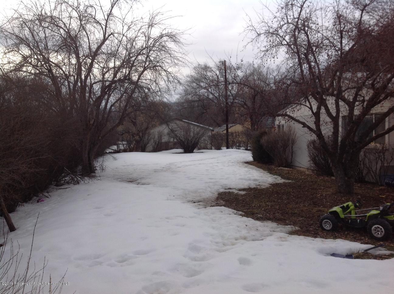 125 Daniel Avenue Rifle, CO 81650 - Photo 3 of 12 a view of outdoor space and yard