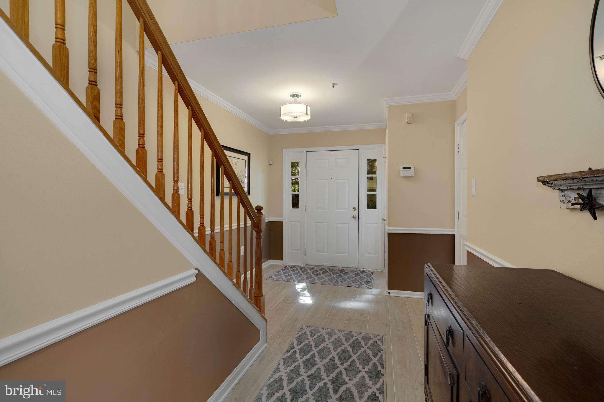 2135 Elm Tree Lane Silver Spring, MD 20906 - Photo 3 of 38 Tour Photo