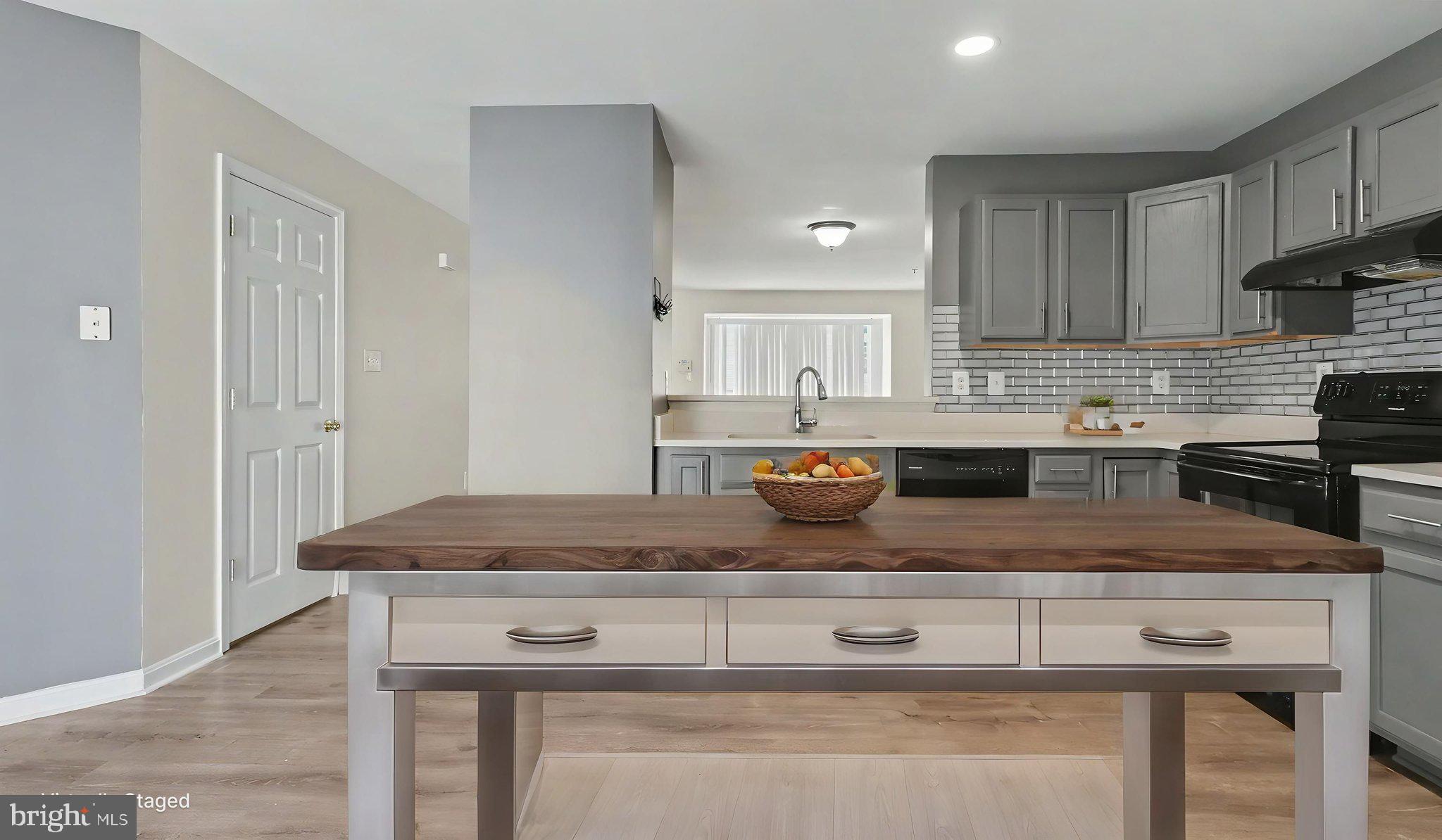 902 Vauxhall Road Hyattsville, MD 20785 - Photo 7 of 47