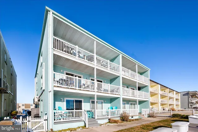 $525,000 | 419 Bayshore Drive, Unit 202, Ocean City, MD 21842