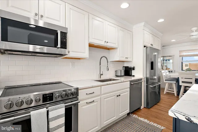 $525,000 | 419 Bayshore Drive, Unit 202, Ocean City, MD 21842