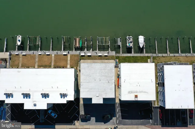 $525,000 | 419 Bayshore Drive, Unit 202, Ocean City, MD 21842