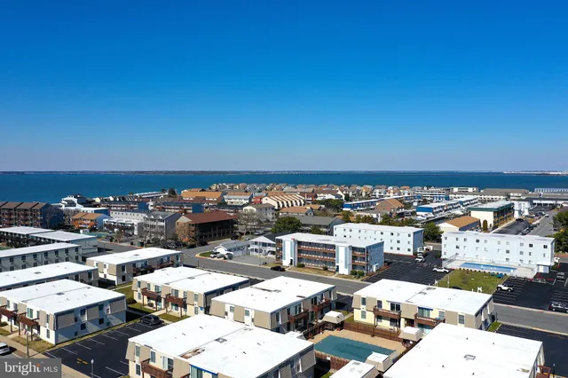 $525,000 | 419 Bayshore Drive, Unit 202, Ocean City, MD 21842