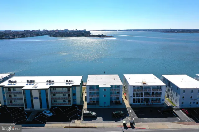 $525,000 | 419 Bayshore Drive, Unit 202, Ocean City, MD 21842
