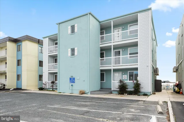 $525,000 | 419 Bayshore Drive, Unit 202, Ocean City, MD 21842