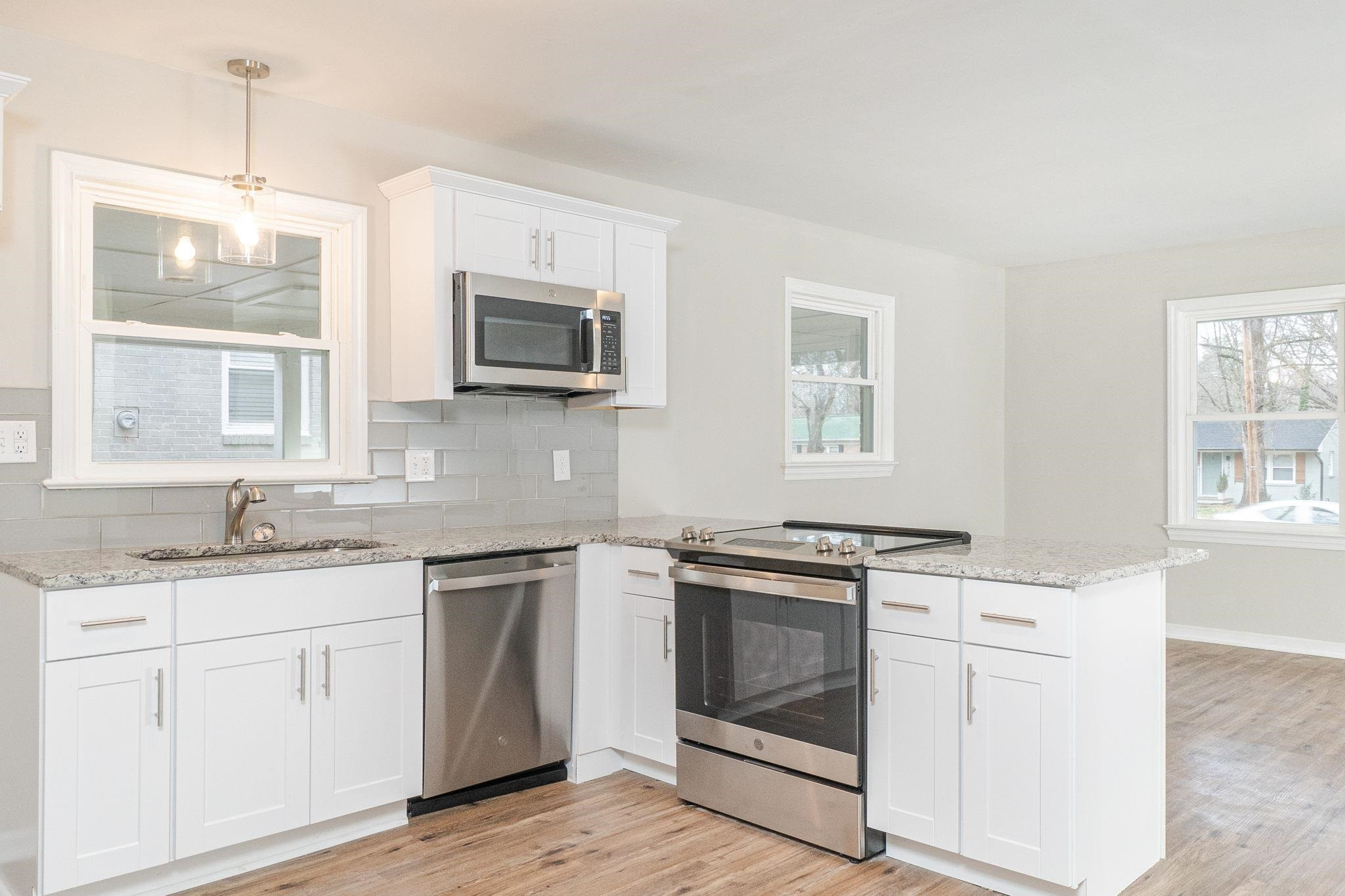 2428 Glascock Street Raleigh, NC 27610 - Photo 4 of 47 Photo 4