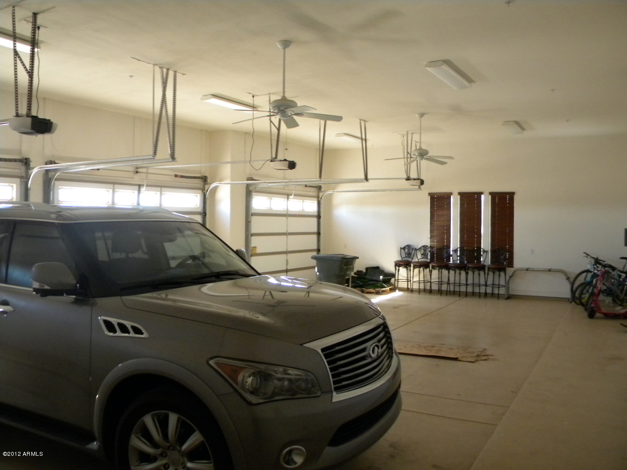 16133 West Peak View Road Surprise, AZ 85387 - Photo 17 of 33 17