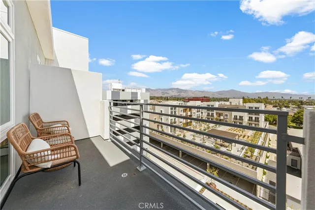 $1,400,000 | 168 South Monterey Street, Unit 501, Alhambra, CA 91801