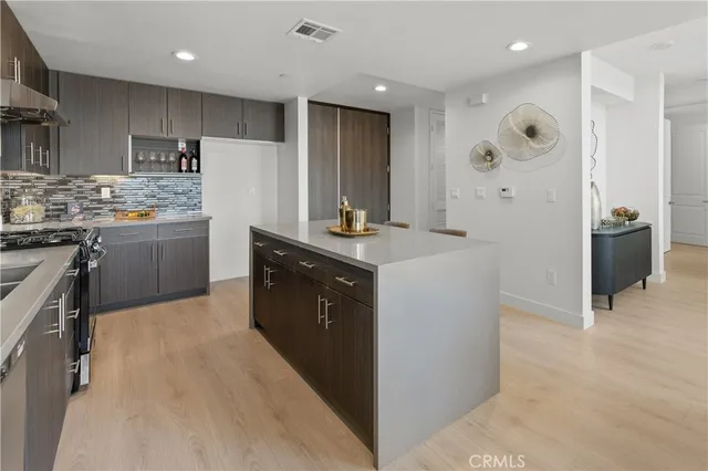 $1,400,000 | 168 South Monterey Street, Unit 501, Alhambra, CA 91801