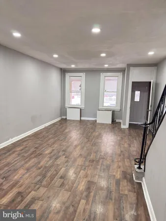 $3,200 | 249 East Oak Street, Norristown, PA 19401