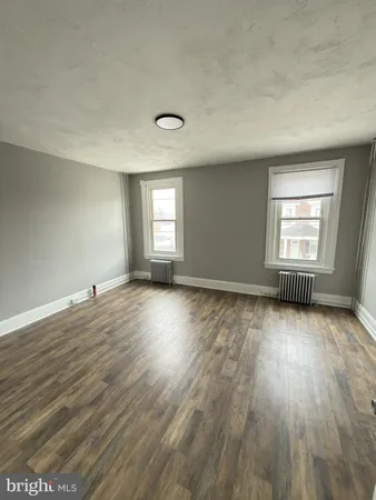 $3,200 | 249 East Oak Street, Norristown, PA 19401