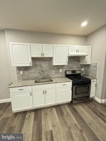 $3,200 | 249 East Oak Street, Norristown, PA 19401