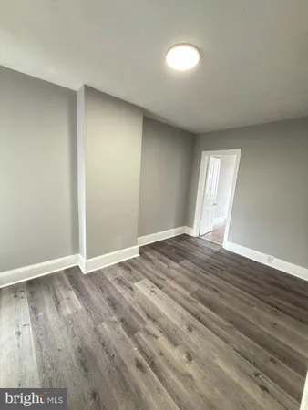 $3,200 | 249 East Oak Street, Norristown, PA 19401