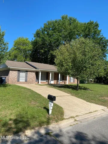 $1,600 | 312 Sheppard Drive, Ocean Springs, MS 39564