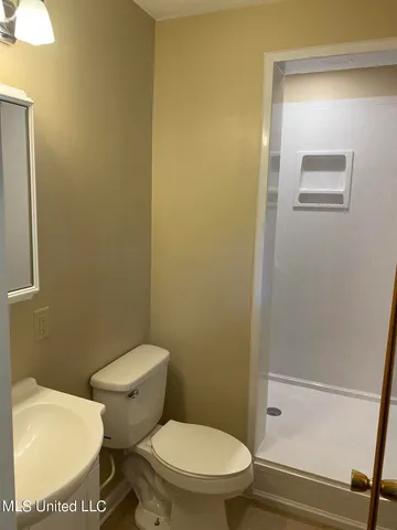 $1,600 | 312 Sheppard Drive, Ocean Springs, MS 39564