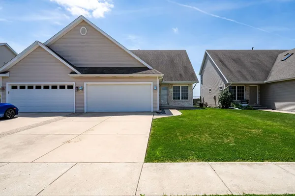 $375,000 | 1831 Marina Drive, Normal, IL 61761