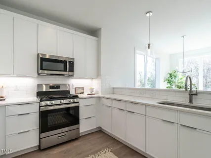 $450,000 | 620 Walnut Hts Drive, Unit 103, Raleigh, NC 27610