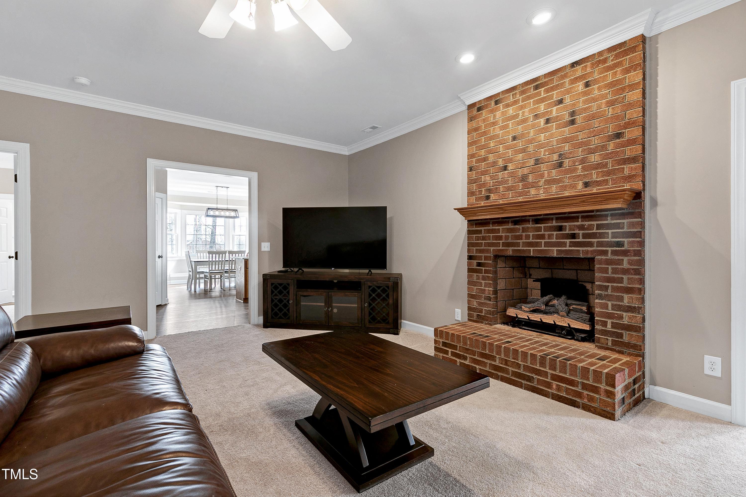 8724 Ten-Ten Road Raleigh, NC 27603 - Photo 9 of 47 Scene-8