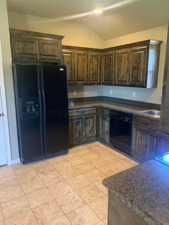 $2,200 | 2415 17th Avenue, Canyon, TX 79015