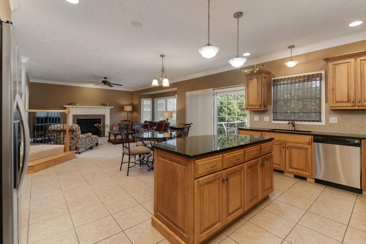 4012 Rockledge Road Bloomington, IL 61705 - Photo 23 of 63