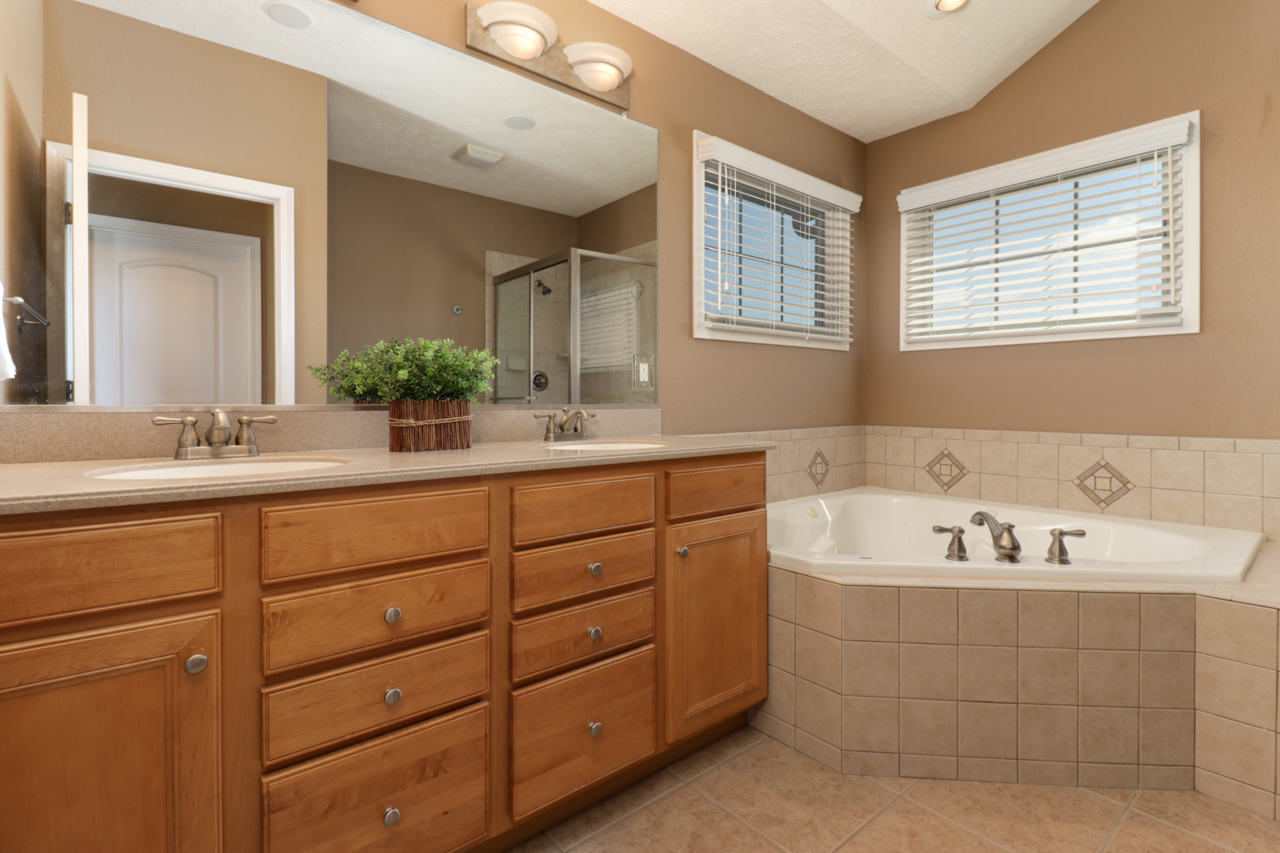 4012 Rockledge Road Bloomington, IL 61705 - Photo 33 of 63