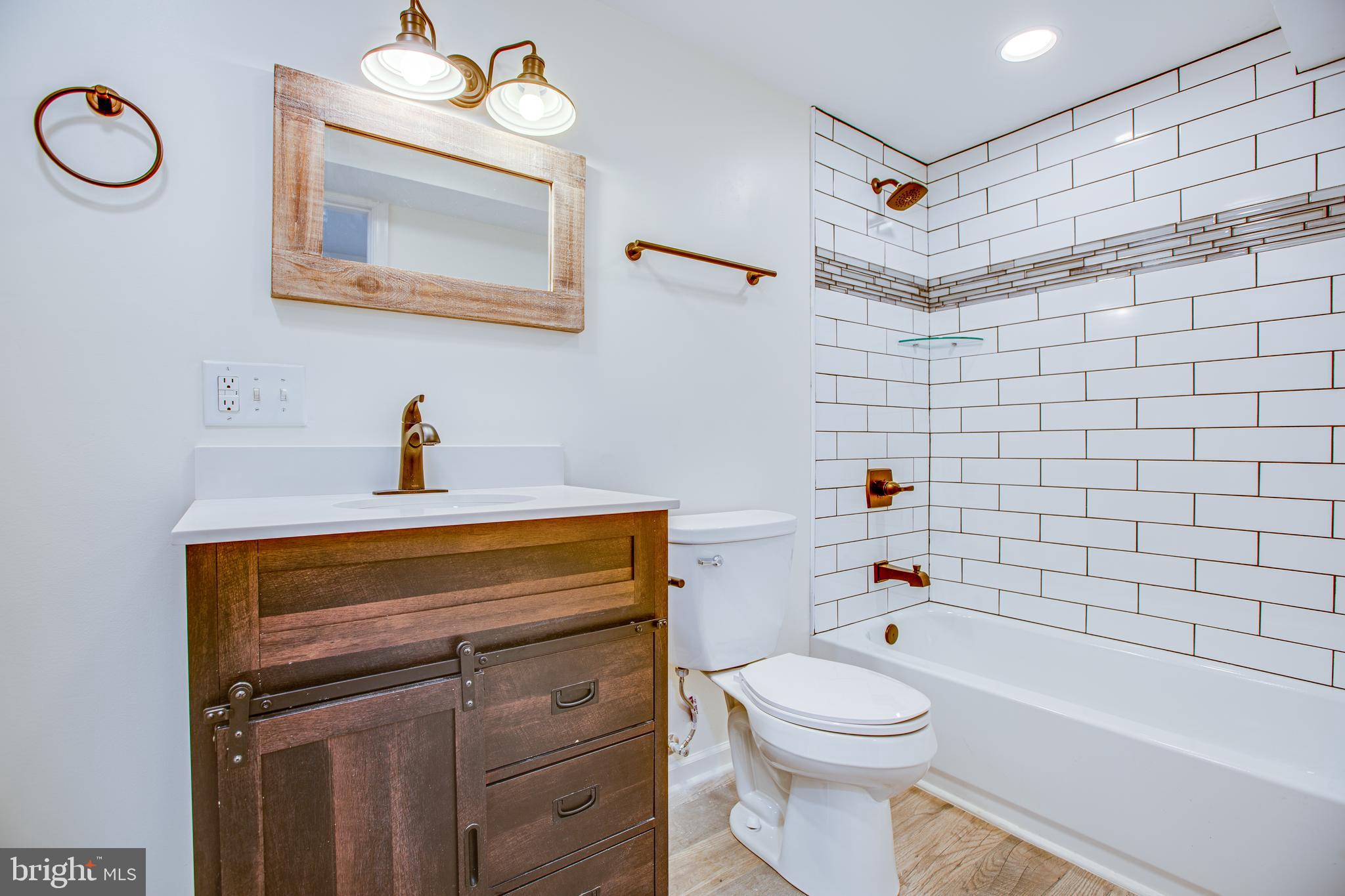 75 Ferry Road Fredericksburg, VA 22405 - Photo 16 of 29 Main Level Full Bath