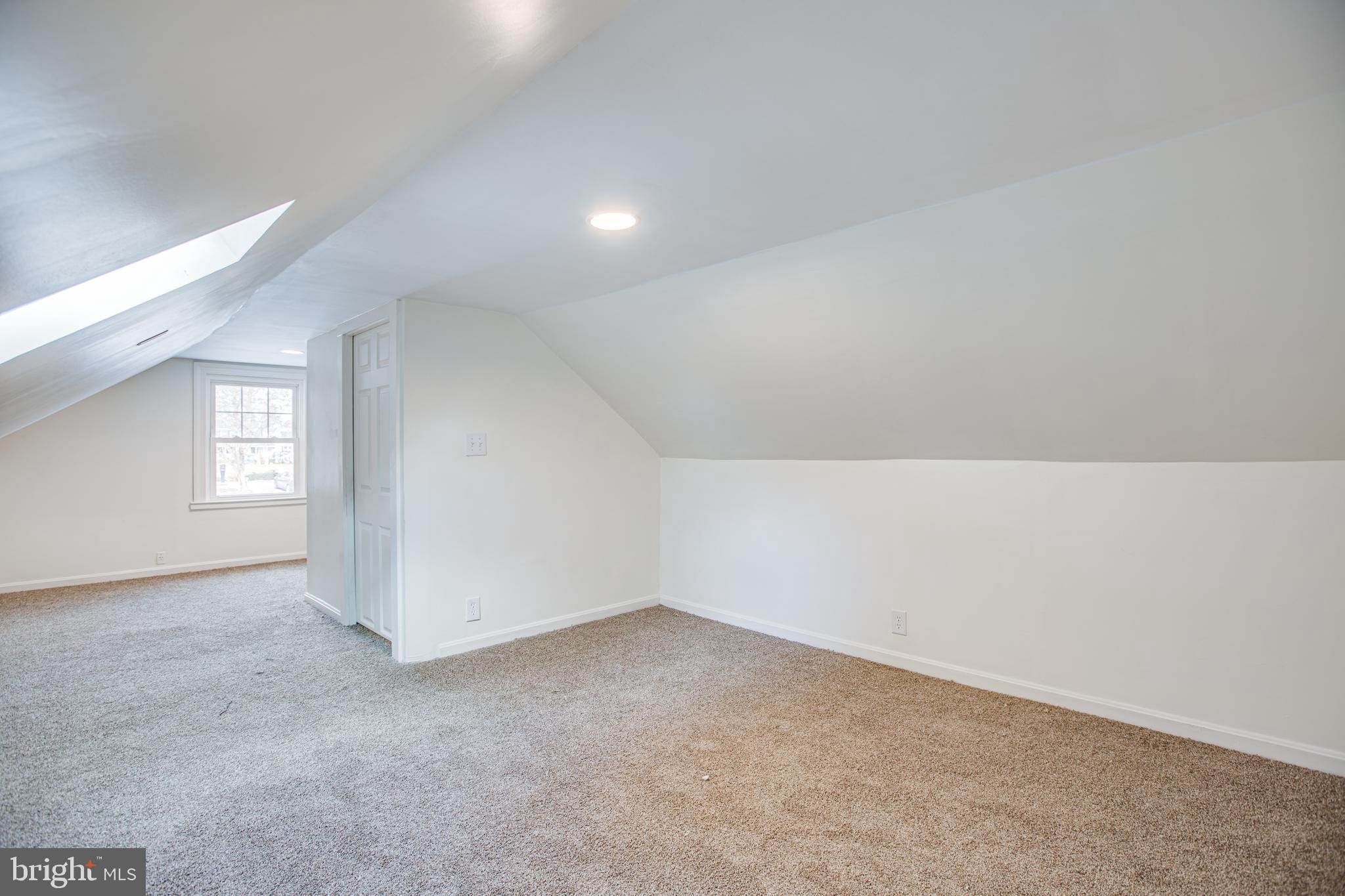 75 Ferry Road Fredericksburg, VA 22405 - Photo 19 of 29 Upstairs Primary Suite