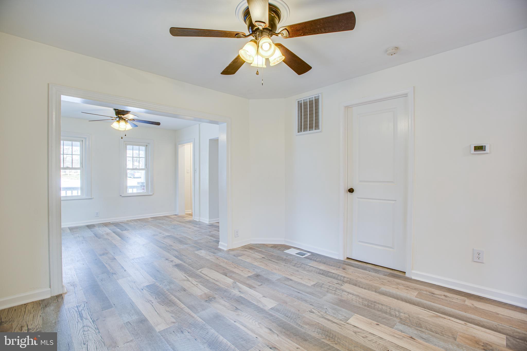 75 Ferry Road Fredericksburg, VA 22405 - Photo 7 of 29 Dining Room