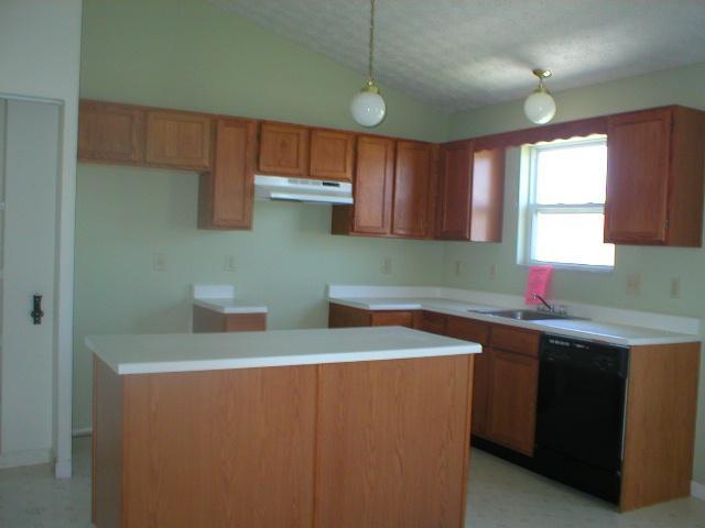 3243 Retriever Road Columbus, OH 43232 - Photo 4 of 7 Gallery Image 4