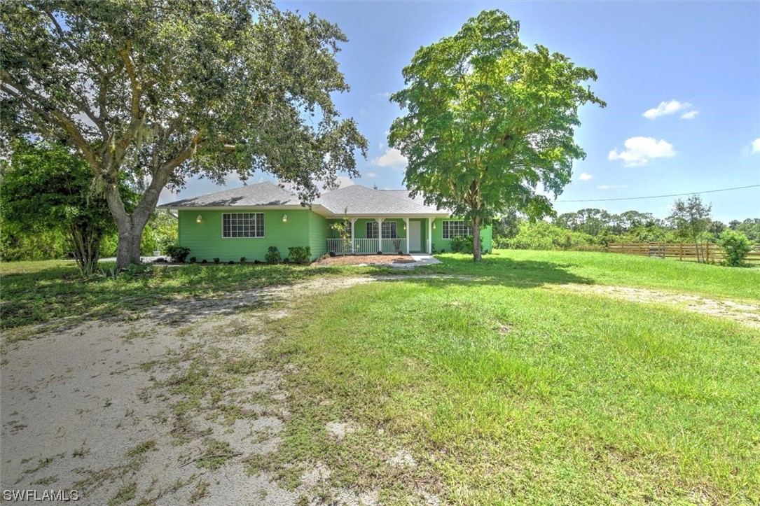 5201 Obannon Road Fort Myers, FL 33905 - Photo 4 of 43 Gallery Image 4