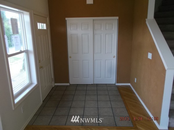 4791 Berg Road Clinton, WA 98236 - Photo 3 of 13 Gallery Image 3