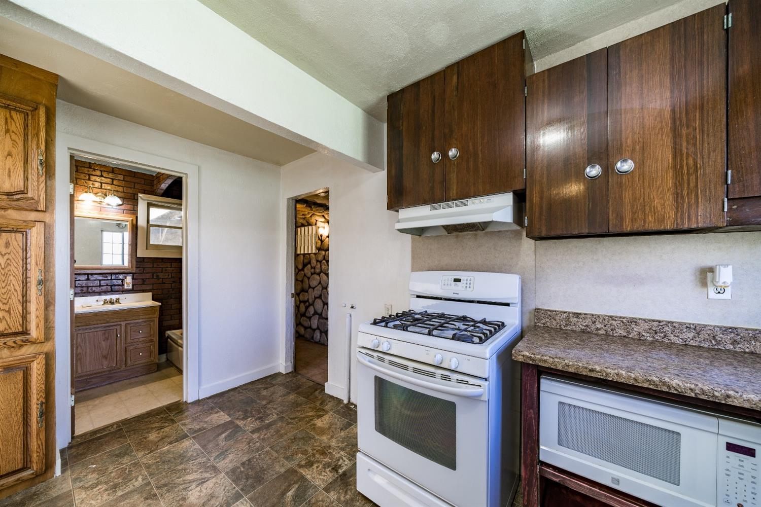16935 North Friant Road Friant, CA 93626 - Photo 30 of 47 Gallery Image 30