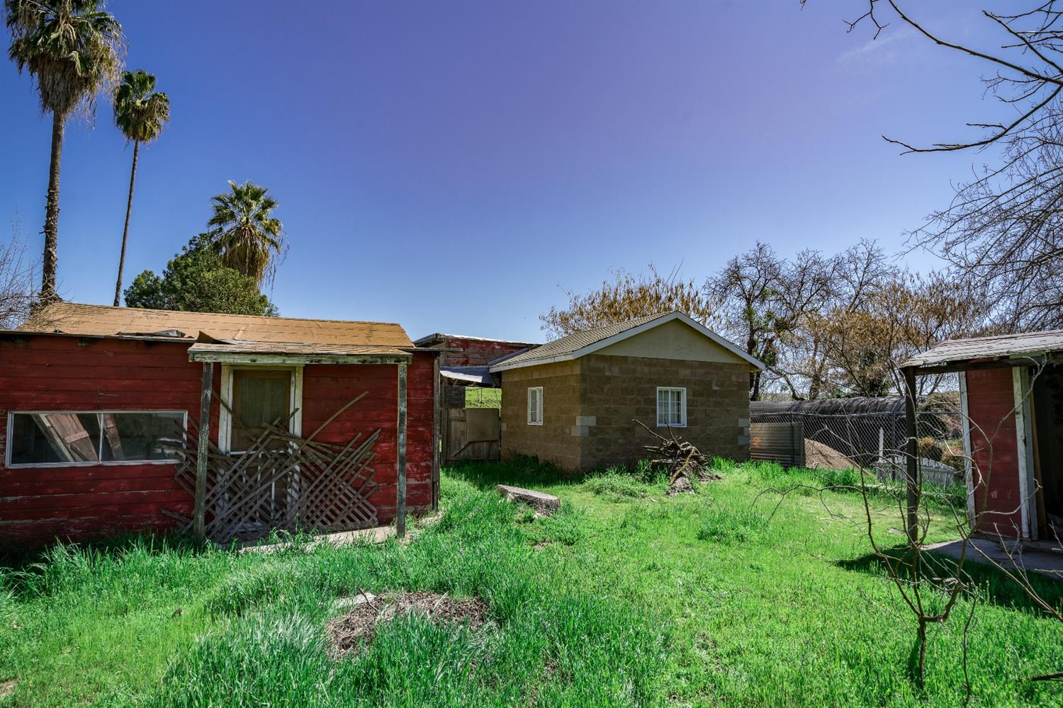 16935 North Friant Road Friant, CA 93626 - Photo 8 of 47 Gallery Image 8