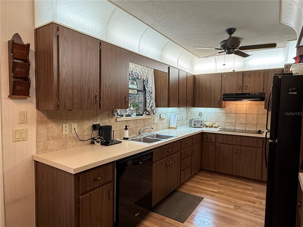 9901 Southwest 67th Terrace Ocala, FL 34476 - Photo 15 of 71