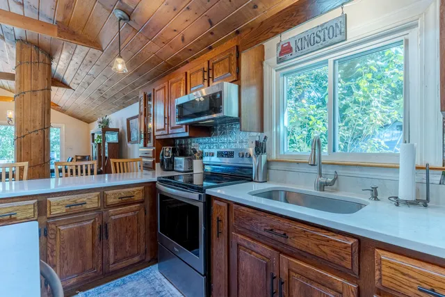 $759,000 | 11-13 Dulcies Point Road, Kingston, NH 03848